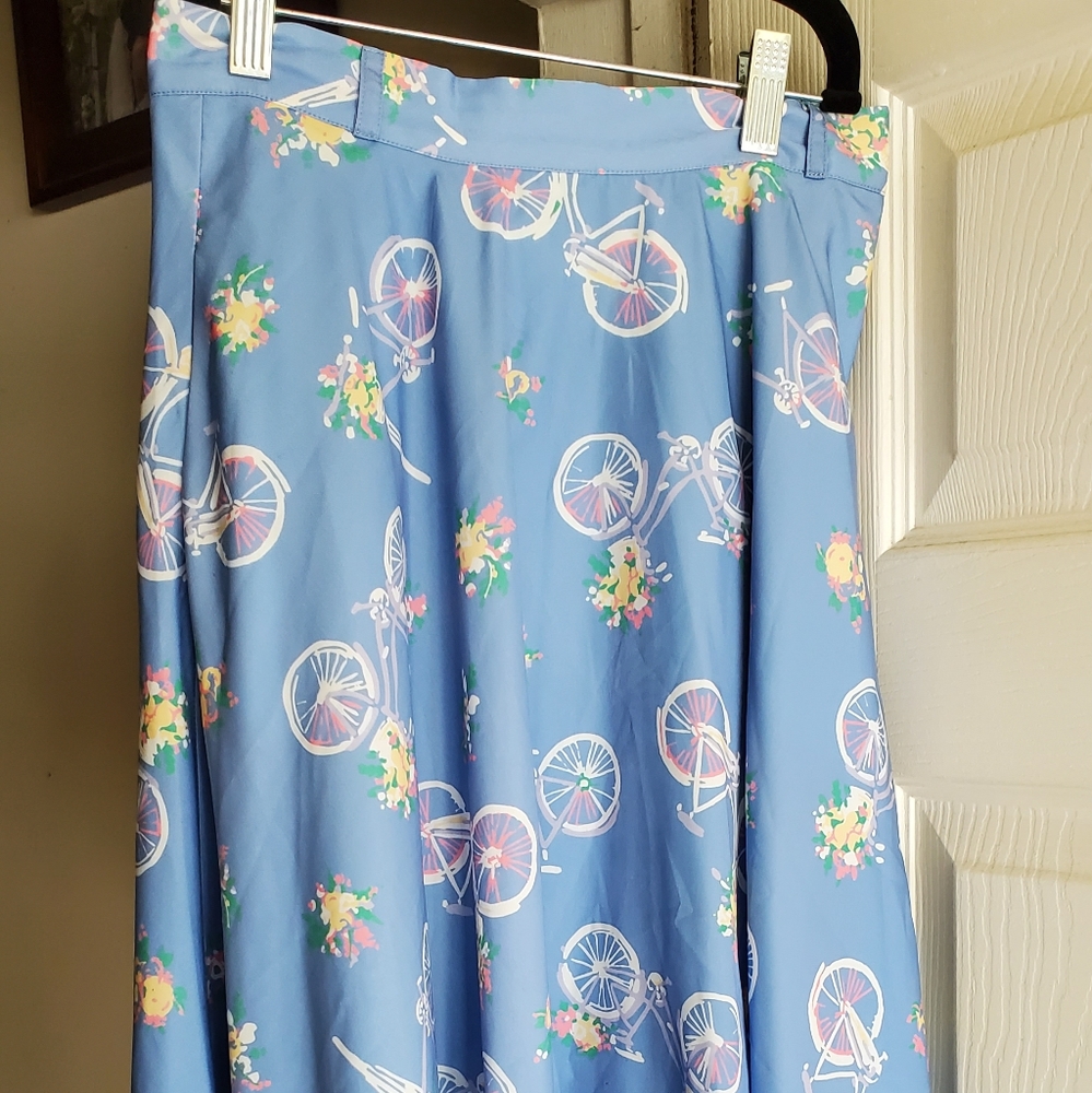 Vintage Mod Cloth style skirt /Blue skirt with bicycles / small size / pockets